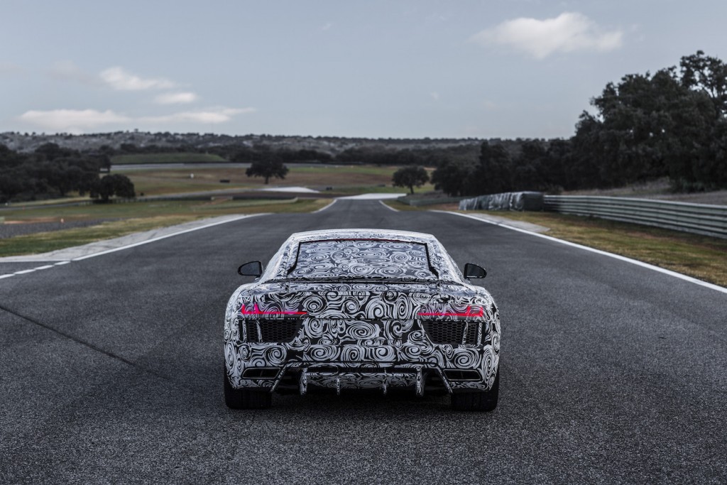 Photo arrière de la future Audi R8