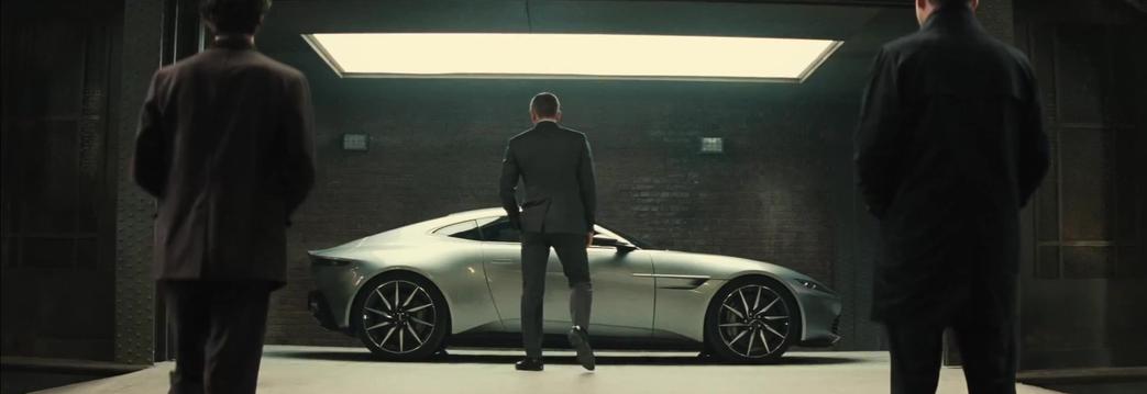 Aston Martin DB10 dans le film James Bond Spectre